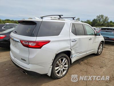 Trzecie zdjęcie samochodu z tyłu: 2018 CHEVROLET TRAVERSE HIGH COUNTRY VIN:1GNEVKKW4JJ271084 - miniatura