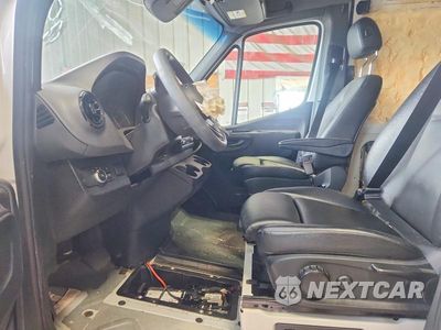 Zdjęcie 7 z 13 samochodu: 2023 MERCEDES-BENZ SPRINTER 2500 DELIVERY VAN VIN:W1Y4NDHY4PT148645 - miniatura