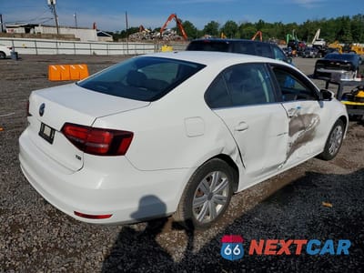 Trzecie zdjęcie samochodu z tyłu: 2017 VOLKSWAGEN JETTA S VIN:3VW2B7AJXHM294628 - miniatura