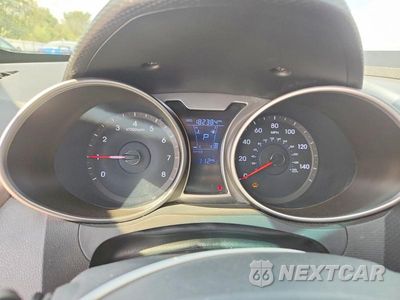 Zdjęcie 9 z 12 samochodu: 2014 HYUNDAI VELOSTER BASE VIN:KMHTC6AD9EU188800 - miniatura