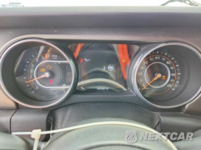 Zdjęcie 9 z 13 samochodu: 2018 JEEP WRANGLER UNLIMITED SPORT VIN:1C4HJXDG6JW177053 - miniatura