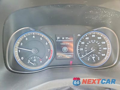 Zdjęcie 9 z 13 samochodu: 2019 HYUNDAI KONA SEL VIN:KM8K22AA3KU385583 - miniatura
