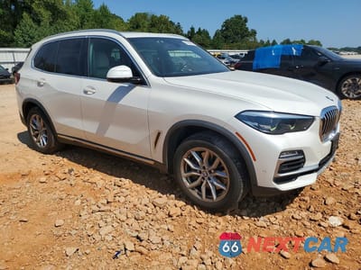 Czwarte zdjęcie samochodu z boku: 2021 BMW X5 XDRIVE45E VIN:5UXTA6C01M9D91560 - miniatura