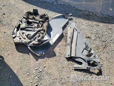 Zdjęcie 12 z 13 samochodu: 2017 BMW 330 I VIN:WBA8B9C37HK885298 - miniatura