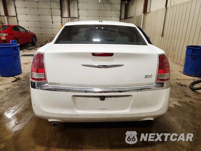 Zdjęcie 6 z 13 samochodu: 2012 CHRYSLER 300 VIN:2C3CCAAG5CH186192 - miniatura