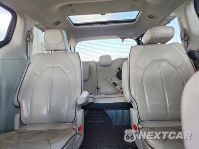 Zdjęcie 10 z 13 samochodu: 2018 CHRYSLER PACIFICA TOURING VIN:2C4RC1GG1JR186484 - miniatura