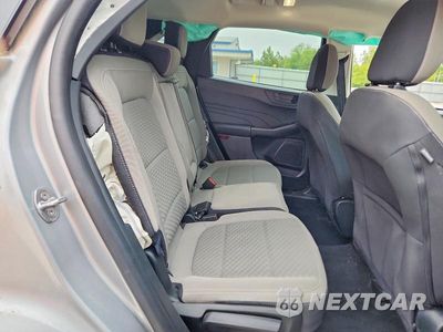 Zdjęcie 11 z 13 samochodu: 2022 FORD ESCAPE SE VIN:1FMCU9G64NUA72606 - miniatura