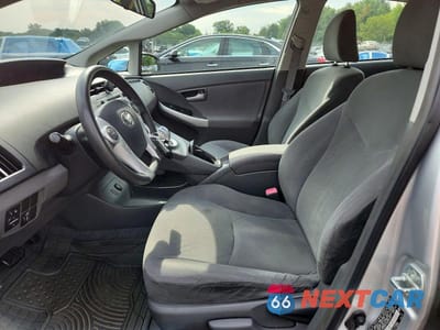 Zdjęcie 7 z 12 samochodu: 2010 TOYOTA PRIUS III VIN:JTDKN3DU7A5084749 - miniatura