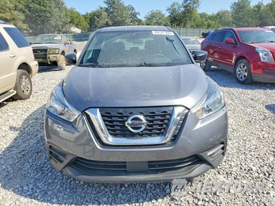 Piąte zdjęcie samochodu w środku: 2020 NISSAN KICKS S VIN:3N1CP5BV5LL560492 - miniatura