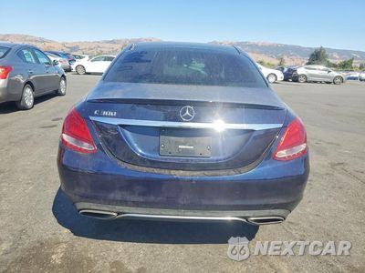 Zdjęcie 6 z 13 samochodu: 2016 MERCEDES-BENZ C 300 VIN:55SWF4JB4GU174938 - miniatura