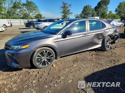2020 TOYOTA CAMRY SE 4T1G11AK1LU509668 - główne zdjęcie licytacji z USA - miniatura