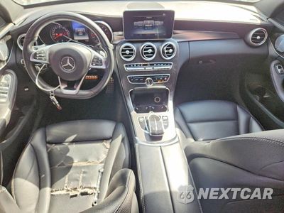 Zdjęcie 8 z 12 samochodu: 2015 MERCEDES-BENZ C 300 4MATIC VIN:55SWF4KB5FU027623 - miniatura