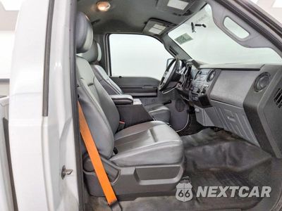Zdjęcie 10 z 12 samochodu: 2013 FORD F250 SUPER DUTY VIN:1FTBF2A68DEB82058 - miniatura
