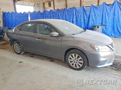 Czwarte zdjęcie samochodu z boku: 2019 NISSAN SENTRA S VIN:3N1AB7AP7KY446466 - miniatura