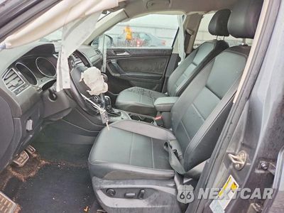 Zdjęcie 7 z 13 samochodu: 2018 VOLKSWAGEN TIGUAN SE VIN:3VV2B7AX8JM110236 - miniatura