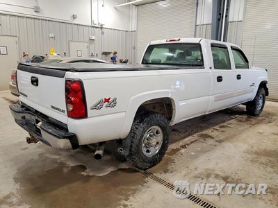 Trzecie zdjęcie samochodu z tyłu: 2005 CHEVROLET SILVERADO K2500 HEAVY DUTY VIN:1GCHK23285F891522 - miniatura