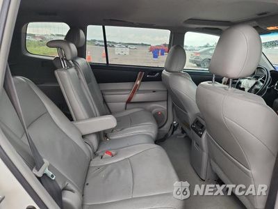 Zdjęcie 11 z 14 samochodu: 2010 TOYOTA HIGHLANDER LIMITED VIN:5TDYK3EH0AS022012 - miniatura