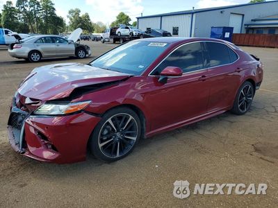 2018 TOYOTA CAMRY XSE 4T1B61HKXJU571942 - główne zdjęcie licytacji z USA - miniatura