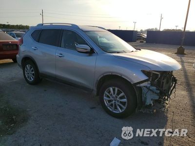 Czwarte zdjęcie samochodu z boku: 2018 NISSAN ROGUE SV VIN:KNMAT2MV3JP559743 - miniatura