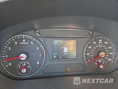 Zdjęcie 9 z 14 samochodu: 2020 KIA SORENTO S VIN:5XYPG4A58LG664203 - miniatura