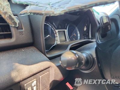Zdjęcie 9 z 13 samochodu: 2015 TOYOTA 4RUNNER SR5 PREMIUM VIN:JTEBU5JRXF5274658 - miniatura