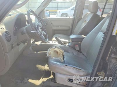 Zdjęcie 7 z 12 samochodu: 2005 JEEP LIBERTY RENEGADE VIN:1J4GK38K25W543350 - miniatura