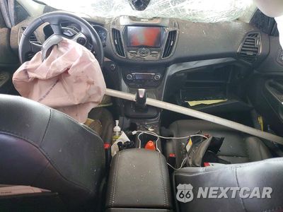 Zdjęcie 8 z 12 samochodu: 2016 FORD 200 VIN:1FMCU9J98GUC44562 - miniatura