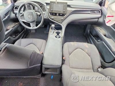 Zdjęcie 8 z 12 samochodu: 2021 TOYOTA CAMRY LE VIN:4T1R11AK9MU572088 - miniatura