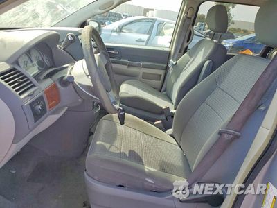 Zdjęcie 7 z 12 samochodu: 2008 CHRYSLER TOWN & COUNTRY LX VIN:2A8HR44HX8R674991 - miniatura