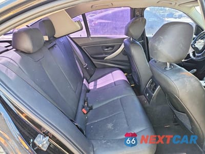 Zdjęcie 10 z 12 samochodu: 2013 BMW 328 I VIN:WBA3A5C50DF602699 - miniatura