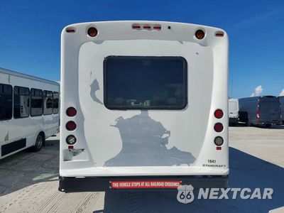 Zdjęcie 6 z 13 samochodu: 2021 FORD ECONOLINE E350 SUPER DUTY CUTAWAY VAN VIN:1FDEE3FN3MDC10808 - miniatura