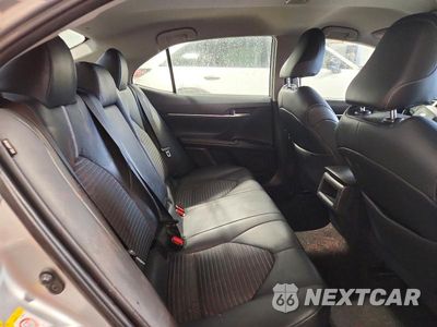 Zdjęcie 10 z 12 samochodu: 2018 TOYOTA CAMRY SE VIN:4T1B11HK3JU071975 - miniatura