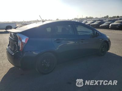 Trzecie zdjęcie samochodu z tyłu: 2015 TOYOTA PRIUS FOUR VIN:JTDKN3DU3F1964748 - miniatura
