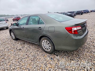 Drugie zdjęcie samochodu z przodu: 2012 TOYOTA CAMRY HYBRID LE VIN:4T1BD1FK4CU029070 - miniatura