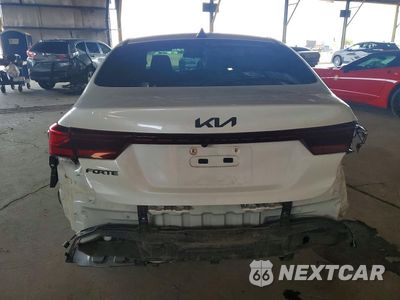 Zdjęcie 6 z 12 samochodu: 2023 KIA FORTE LXS VIN:3KPF24AD5PE636007 - miniatura
