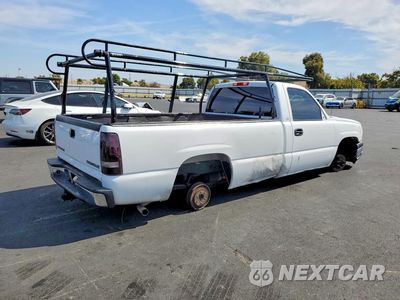 Trzecie zdjęcie samochodu z tyłu: 2005 CHEVROLET SILVERADO C1500 VIN:1GCEC14T45Z335479 - miniatura