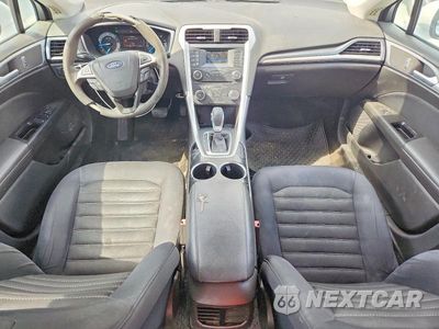 Zdjęcie 8 z 12 samochodu: 2013 FORD FUSION SE VIN:3FA6P0HR4DR285578 - miniatura