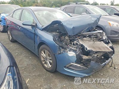 Czwarte zdjęcie samochodu z boku: 2015 HYUNDAI SONATA SE VIN:5NPE24AF2FH212095 - miniatura