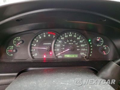 Zdjęcie 9 z 13 samochodu: 2006 TOYOTA TUNDRA DOUBLE CAB SR5 VIN:5TBDT44126S534926 - miniatura