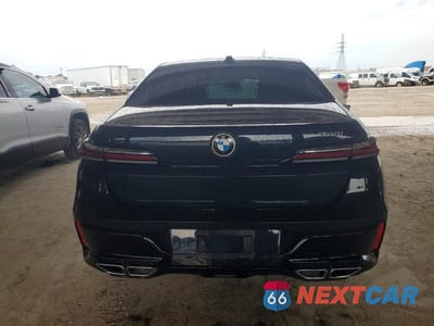 Zdjęcie 6 z 12 samochodu: 2023 BMW 760 XI VIN:WBA33EJ0XPCM28471 - miniatura