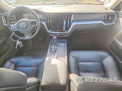 Zdjęcie 8 z 12 samochodu: 2020 VOLVO S60 T6 MOMENTUM VIN:7JRA22TK0LG065189 - miniatura