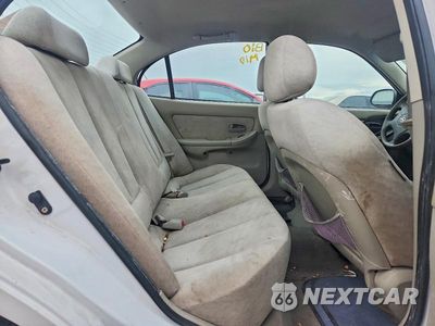 Zdjęcie 10 z 12 samochodu: 2005 HYUNDAI ELANTRA GLS VIN:KMHDN46D85U029536 - miniatura