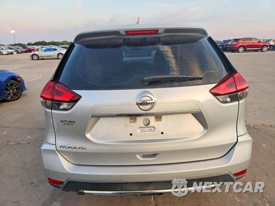 Zdjęcie 6 z 13 samochodu: 2018 NISSAN ROGUE S VIN:KNMAT2MT1JP546228 - miniatura