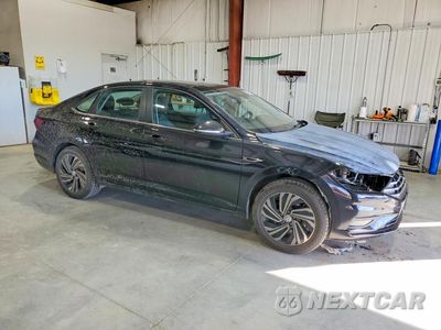 Czwarte zdjęcie samochodu z boku: 2019 VOLKSWAGEN JETTA SEL PREMIUM VIN:3VWG57BU4KM102889 - miniatura