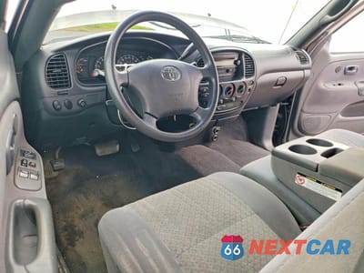 Zdjęcie 8 z 12 samochodu: 2004 TOYOTA TUNDRA SR5 VIN:5TBKT44114S446504 - miniatura