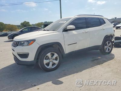 2019 JEEP COMPASS LATITUDE 3C4NJDBB3KT812844 - główne zdjęcie licytacji z USA - miniatura