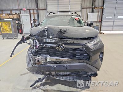 Piąte zdjęcie samochodu w środku: 2025 TOYOTA RAV4 XLE PREMIUM VIN:2T3A1RFV4SW576679 - miniatura