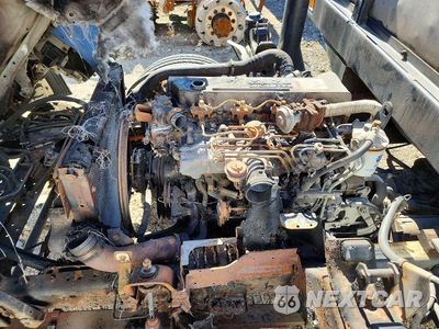Zdjęcie 12 z 13 samochodu: 2000 ISUZU NPR NPR-ST VIN:JALC4B145Y7018073 - miniatura