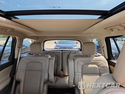 Zdjęcie 10 z 14 samochodu: 2024 LINCOLN AVIATOR RESERVE VIN:5LM5J7XC3RGL07302 - miniatura
