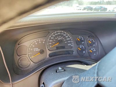 Zdjęcie 9 z 12 samochodu: 2004 CHEVROLET SILVERADO C1500 VIN:2GCEC19V041263956 - miniatura